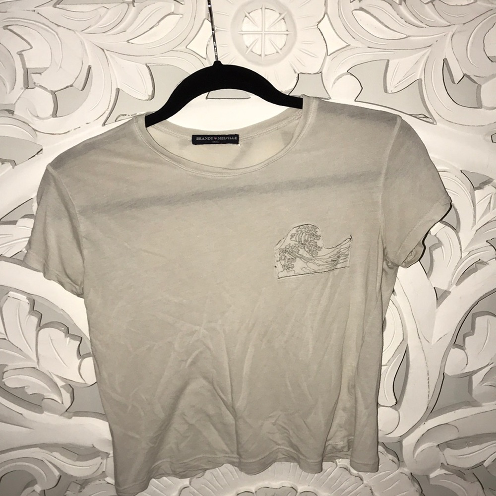 brandy melville tee